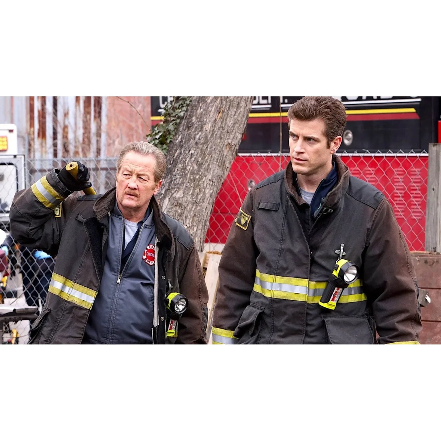 Chicago Fire Season 1-11 [DVD][60-Discs] (Drama, Action, Emergency Services, Compatible with all DVD players)